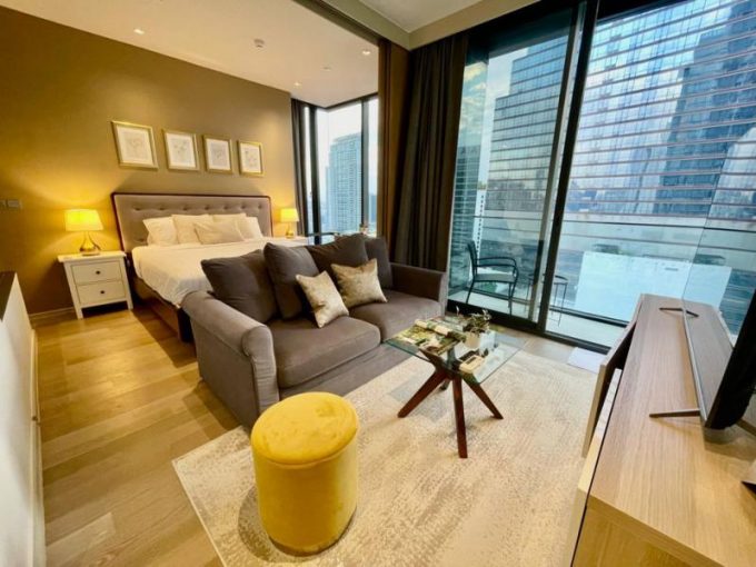 แอชตัน สีลม