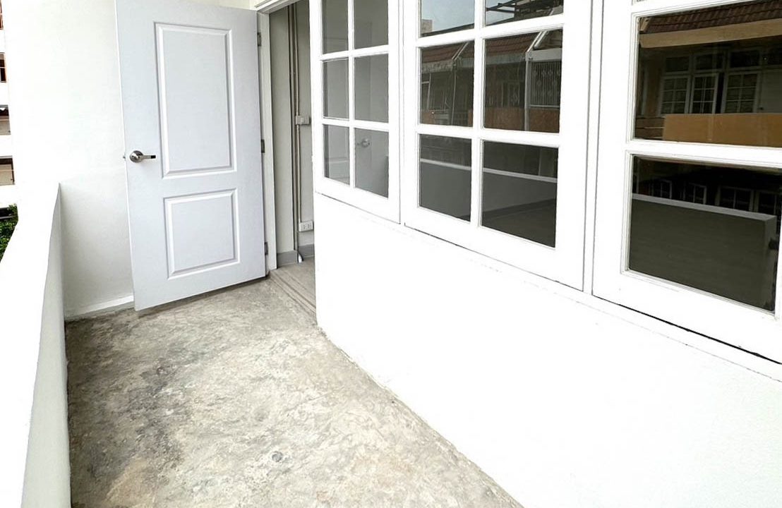 อาคารพาณิชย์ 019